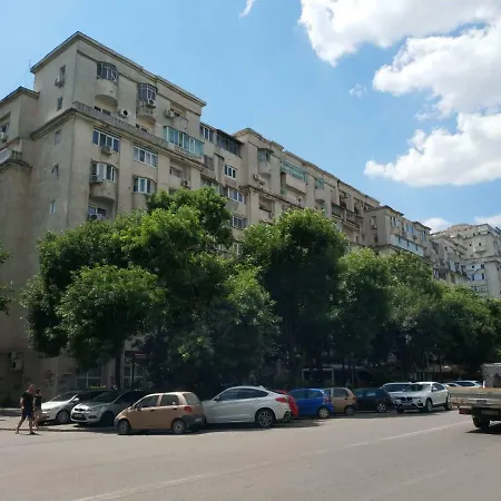 Large Cozy Central Apartment, With A View Apartament *