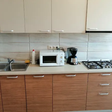 Large Cozy Central Apartment, With A View Apartament Bukareszt