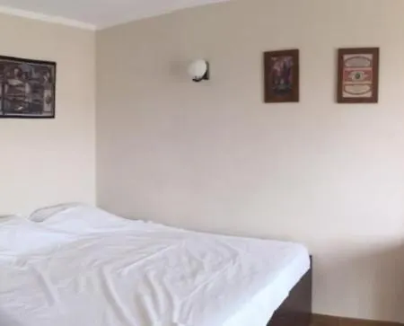 Large Cozy Central Apartment, With A View Apartment